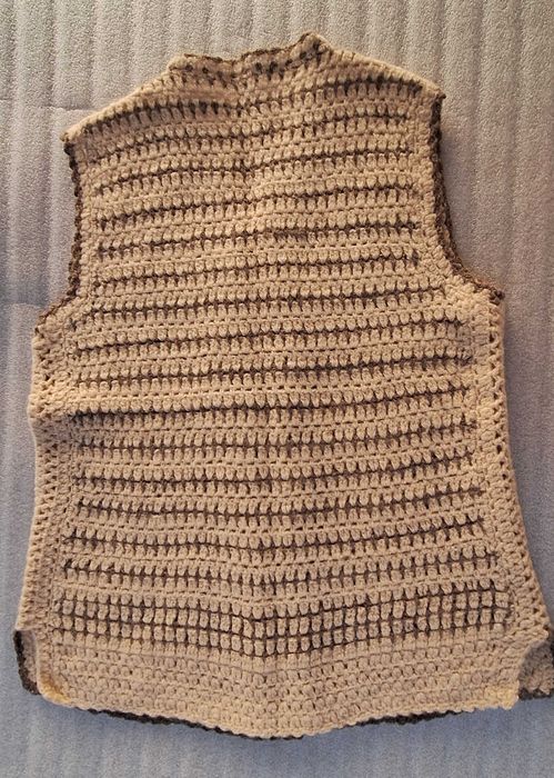 Елек 100% вълна без ръкав и без копчета НОВ