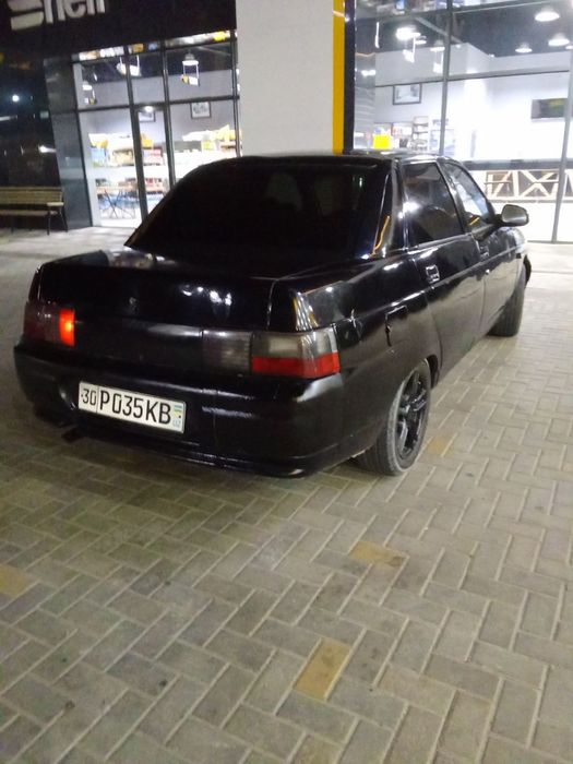 лада 2110 sotiladi