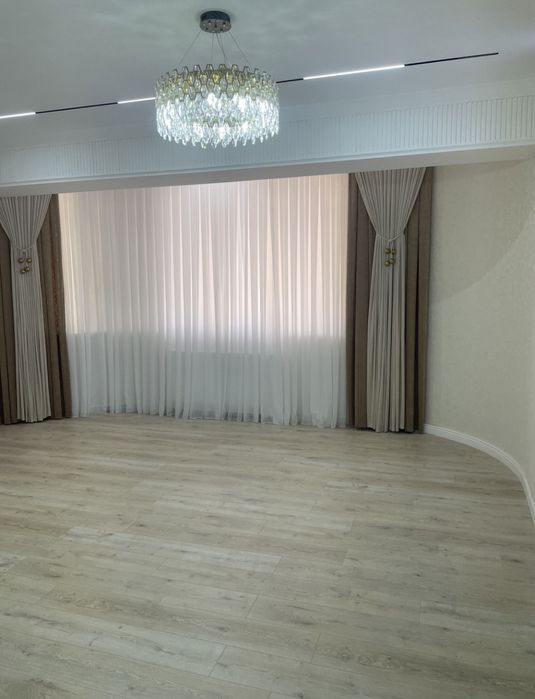 Xon saroydan 3 xonalik uy sotiladi. Naxtka sotaman faqat