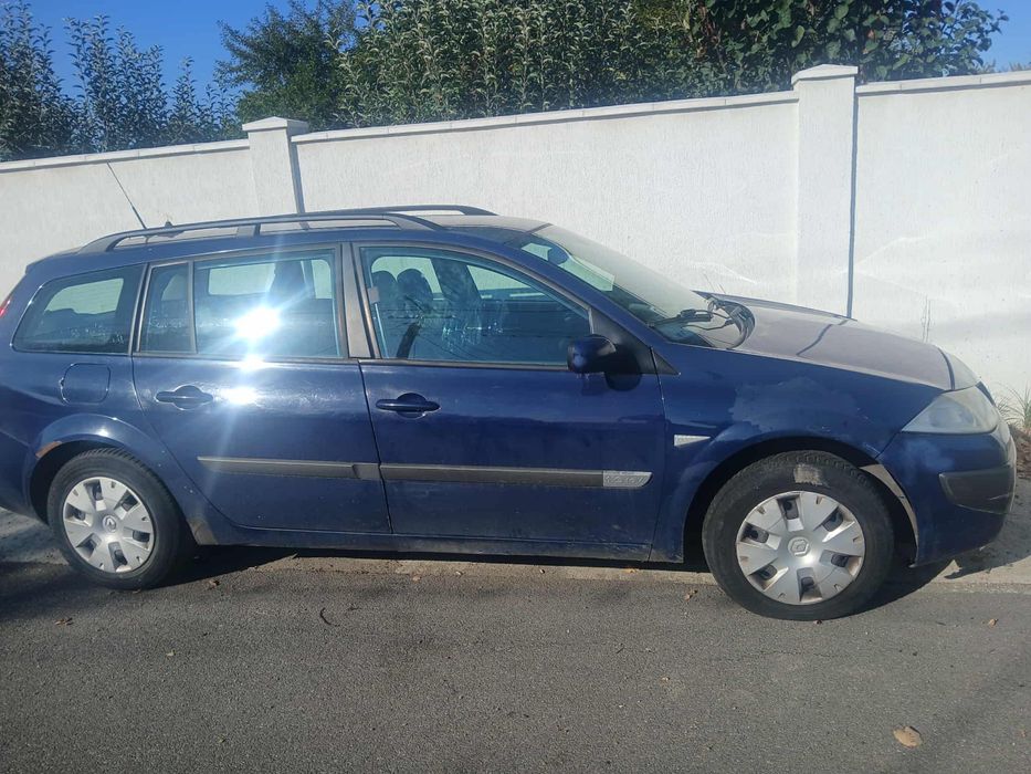 Vand Renault Megane II pentru dezmembrat sau reparat