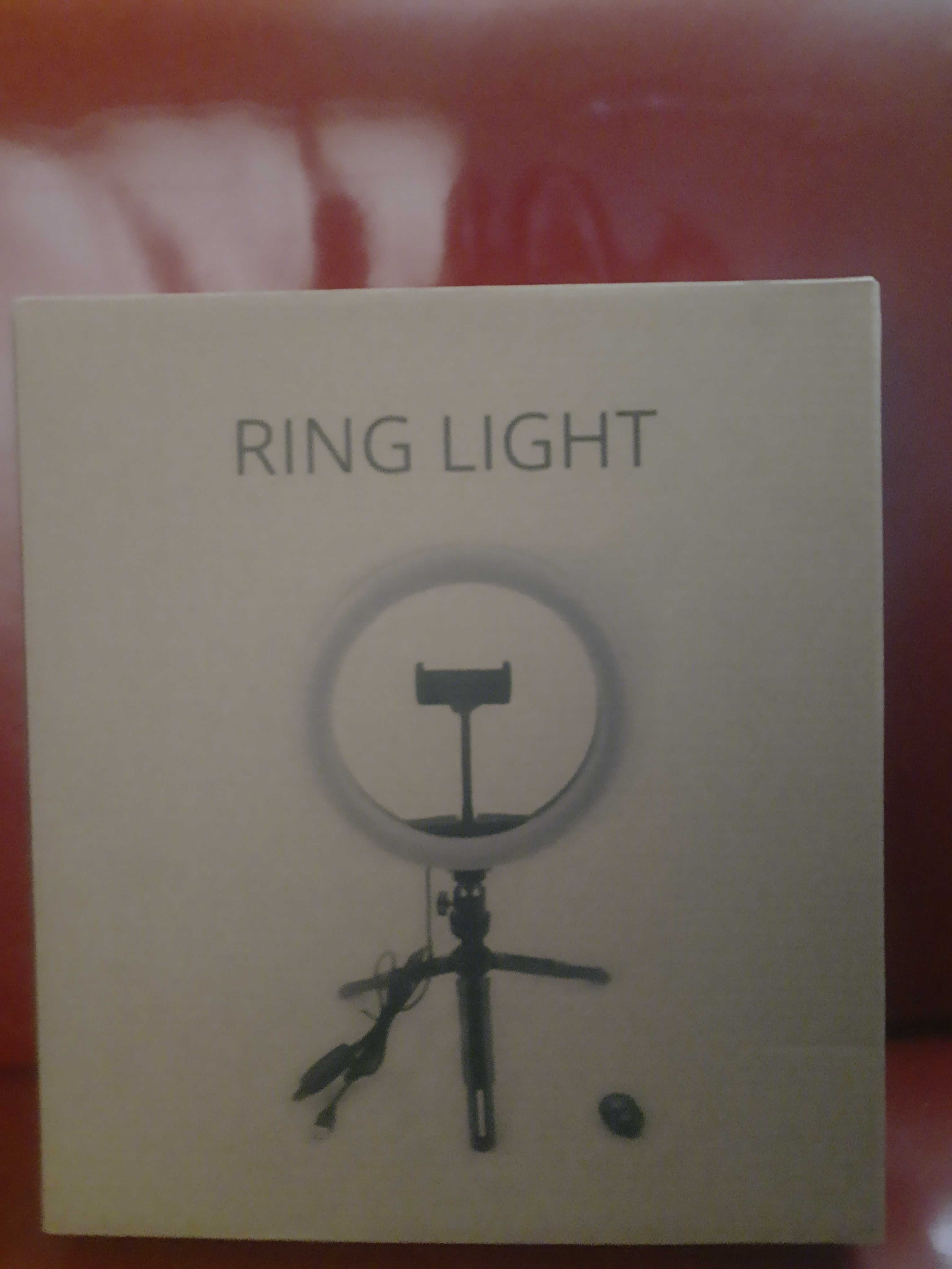 Ring Light Лампа със стойка за селфи снимки за телефони.