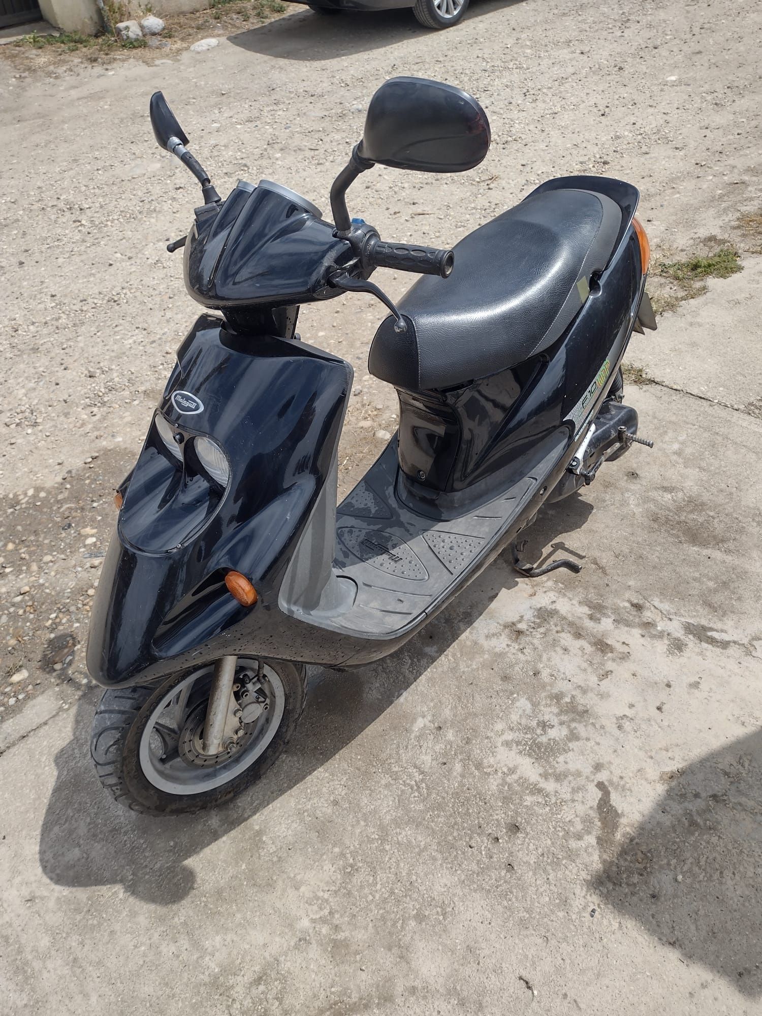 Malaguti F10 49 cc Scuter