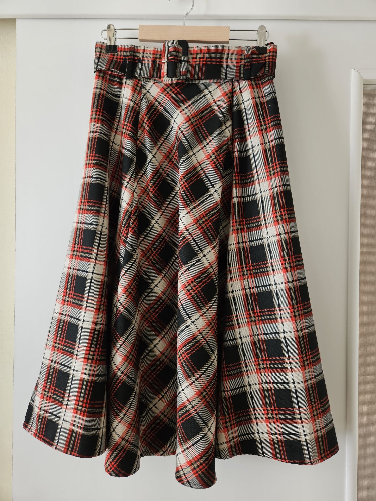 Fusta HM - imprimeu tartan - marime  36