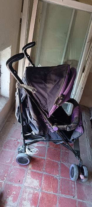 Ehtiyot qismlaridan foydalanish maqsadida bolalar aravachasi sotiladi.