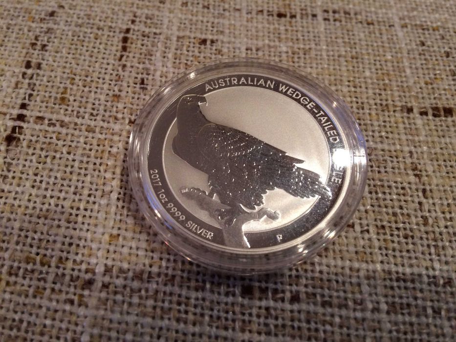 Австралийски клиноопашат орел 1oz сребро 9999, 2017год.