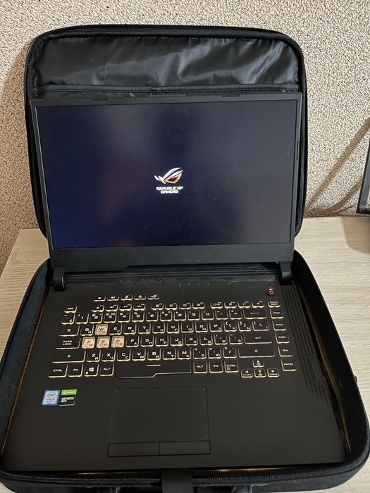 Игровой Asus Rog Strix
