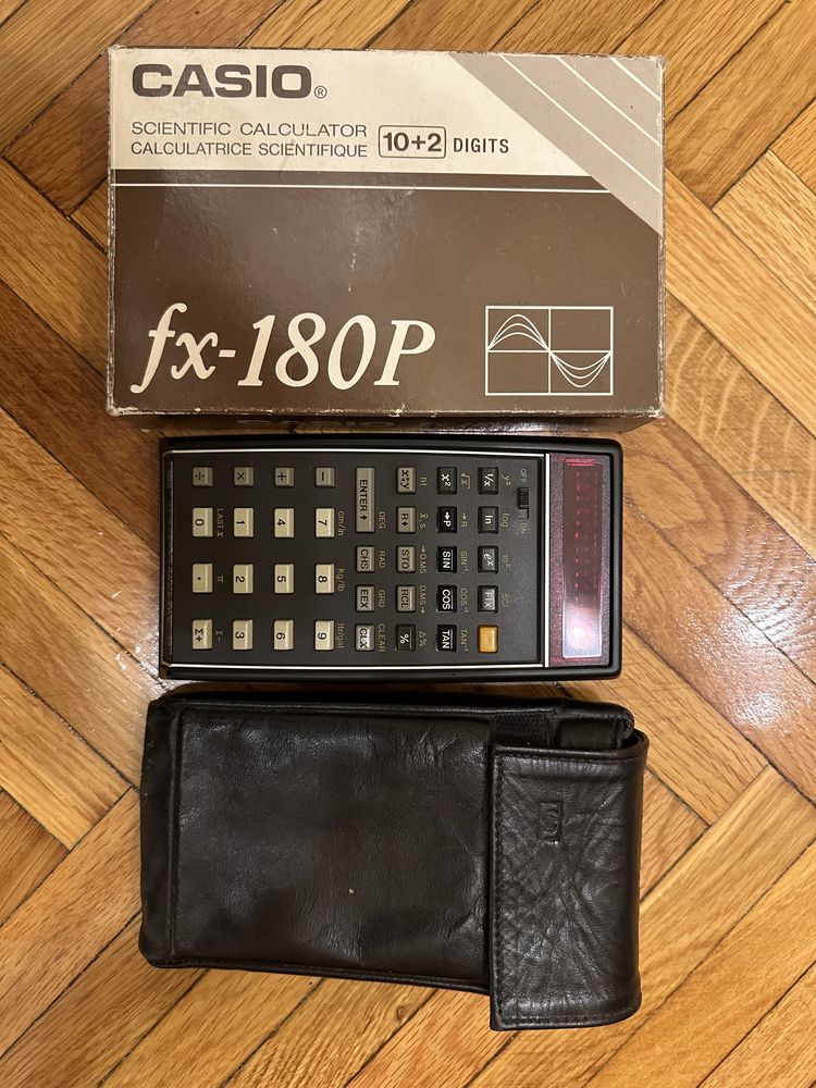 Calculatoare de colectie Casio FX 180 si HP hewlett packard 14B