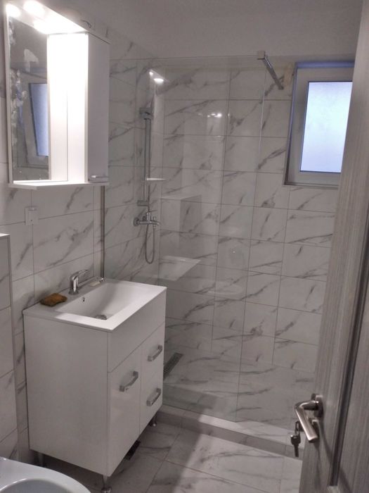 Inchiriez apartament 2 camere si parcare subterana in Baciu, jud. Cluj