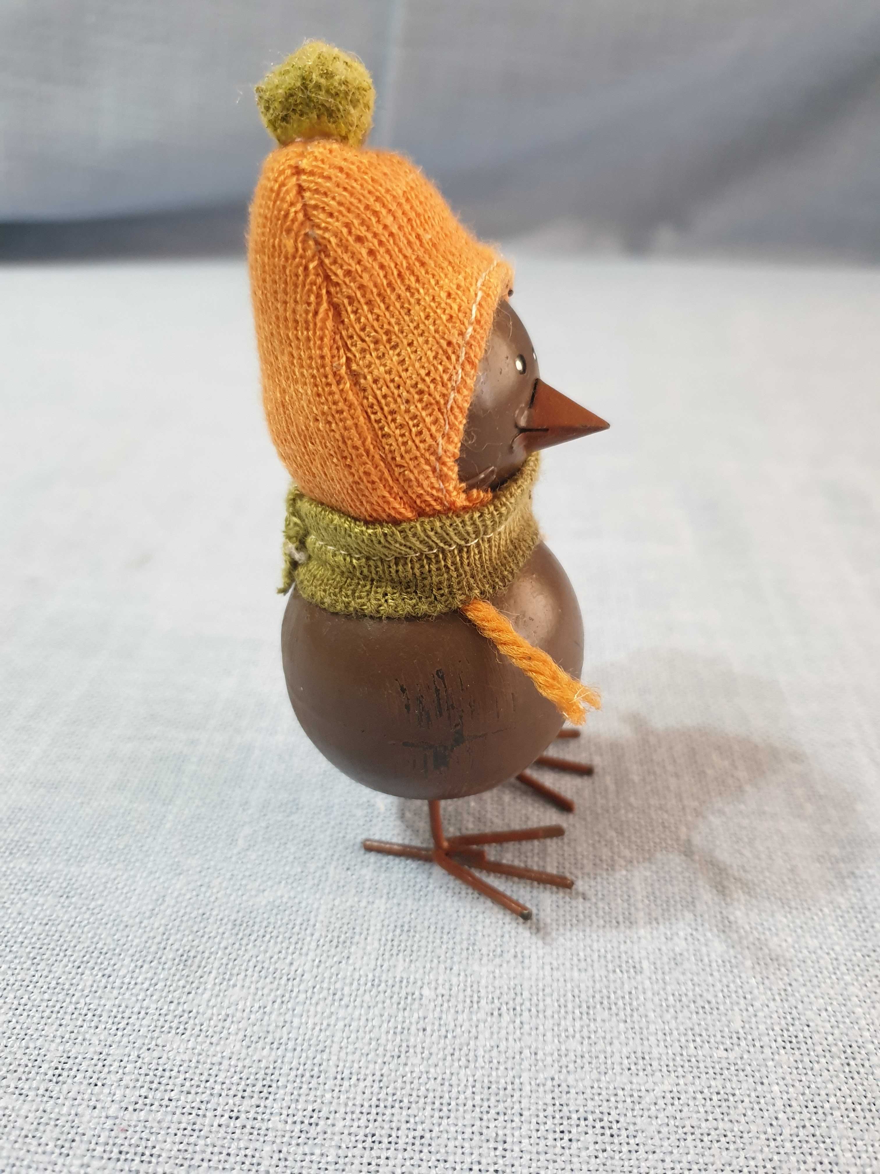 Детска играчка на пружинени крака.