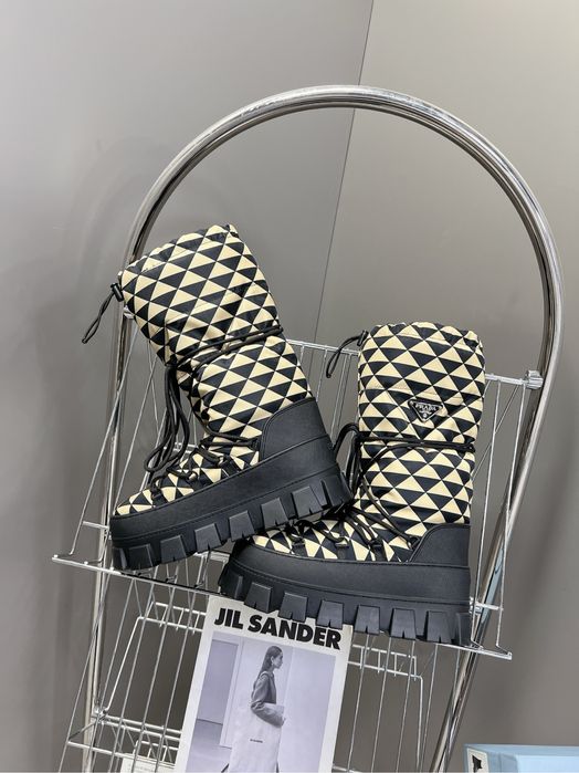 Cizme Prada , calitate premium , pe comanda , noi , 39