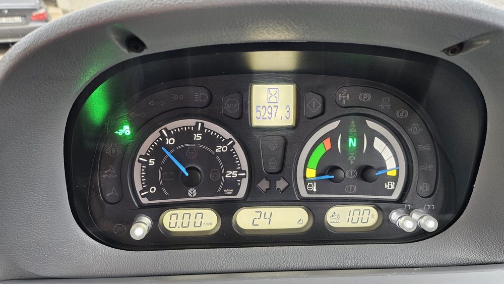 Vand tractor new holland t6.180