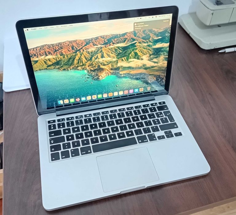Macbook Pro 13" in stare excelentă! SSD 256 + 8GB ram
