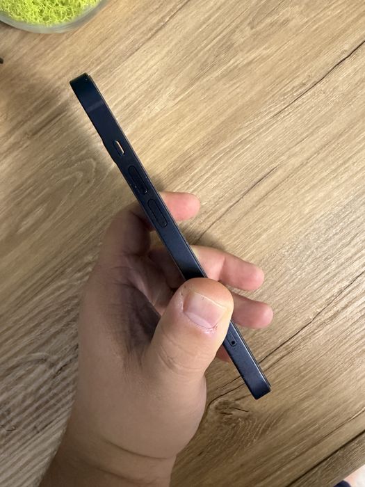 Vand Iphone 13 128GB blue