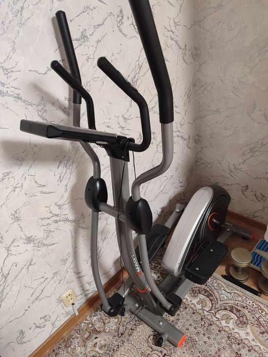 Продаю тренажёр новый