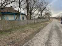 Casa locuibila la tara