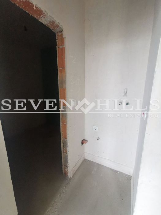 Продава се Двустаен апартамент в Пловдив, Гагарин - 75 кв.м за 1200 €/кв.м - Снимка #8