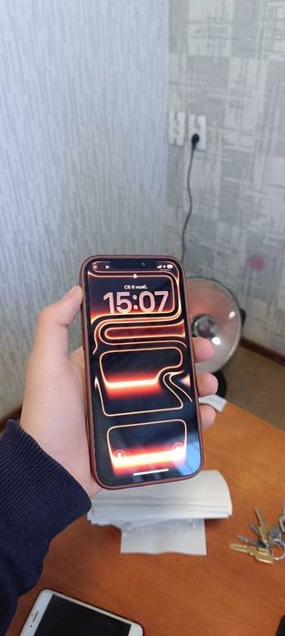 Iphone 12 pro max sotiladi