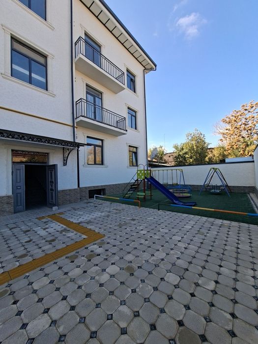 Продаётся 2х комнатная квартира