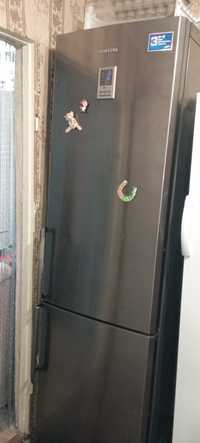 Холодильник Самсунг 2012