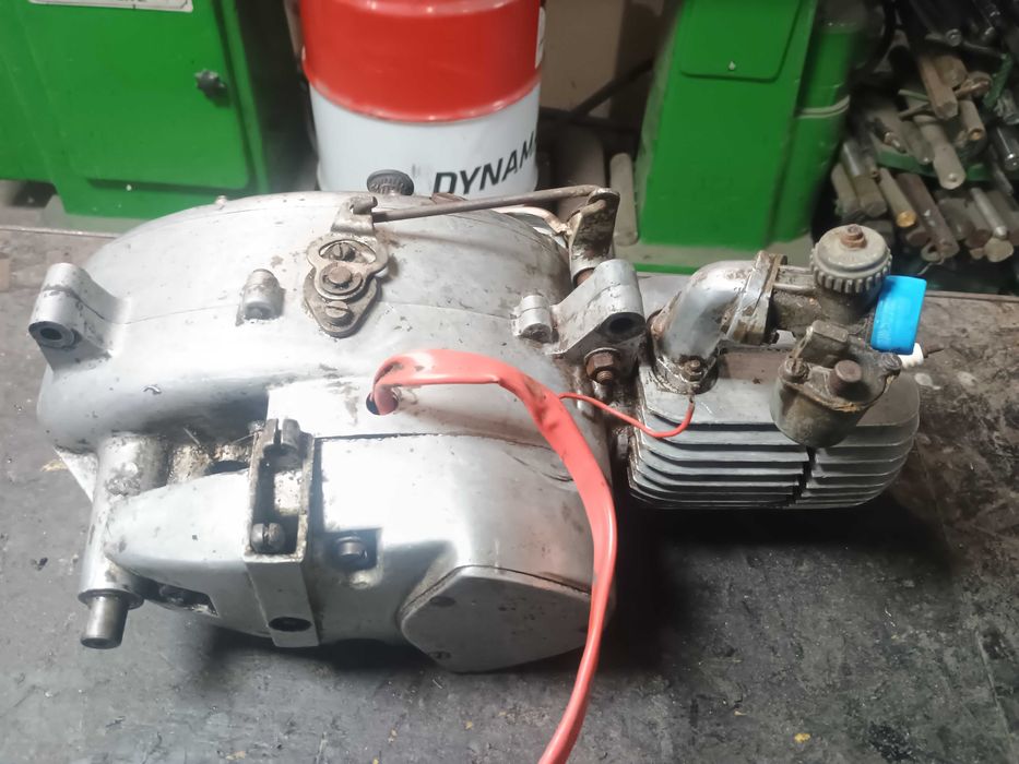 Части Ява 20 мотопед