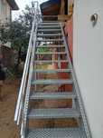 Confectionam scarii metalice zincate exterioare și pentru incendii , p