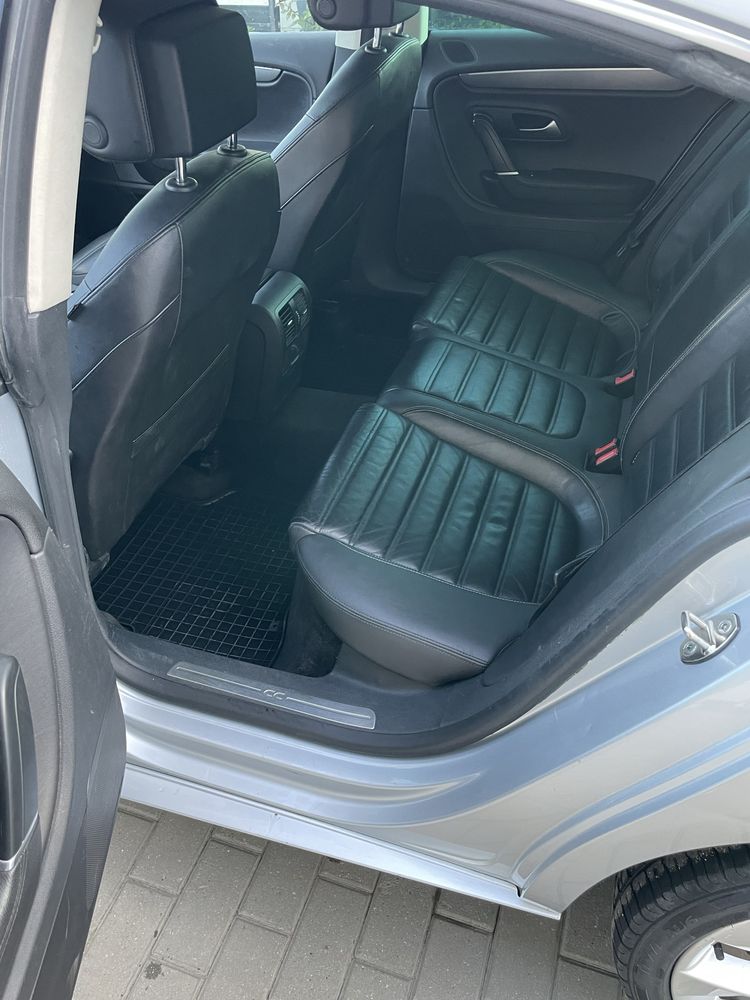 VW Passat CC 2.0 TDI 2012 | Navi MIB2 Română | Bord 3D | Cameră OEM