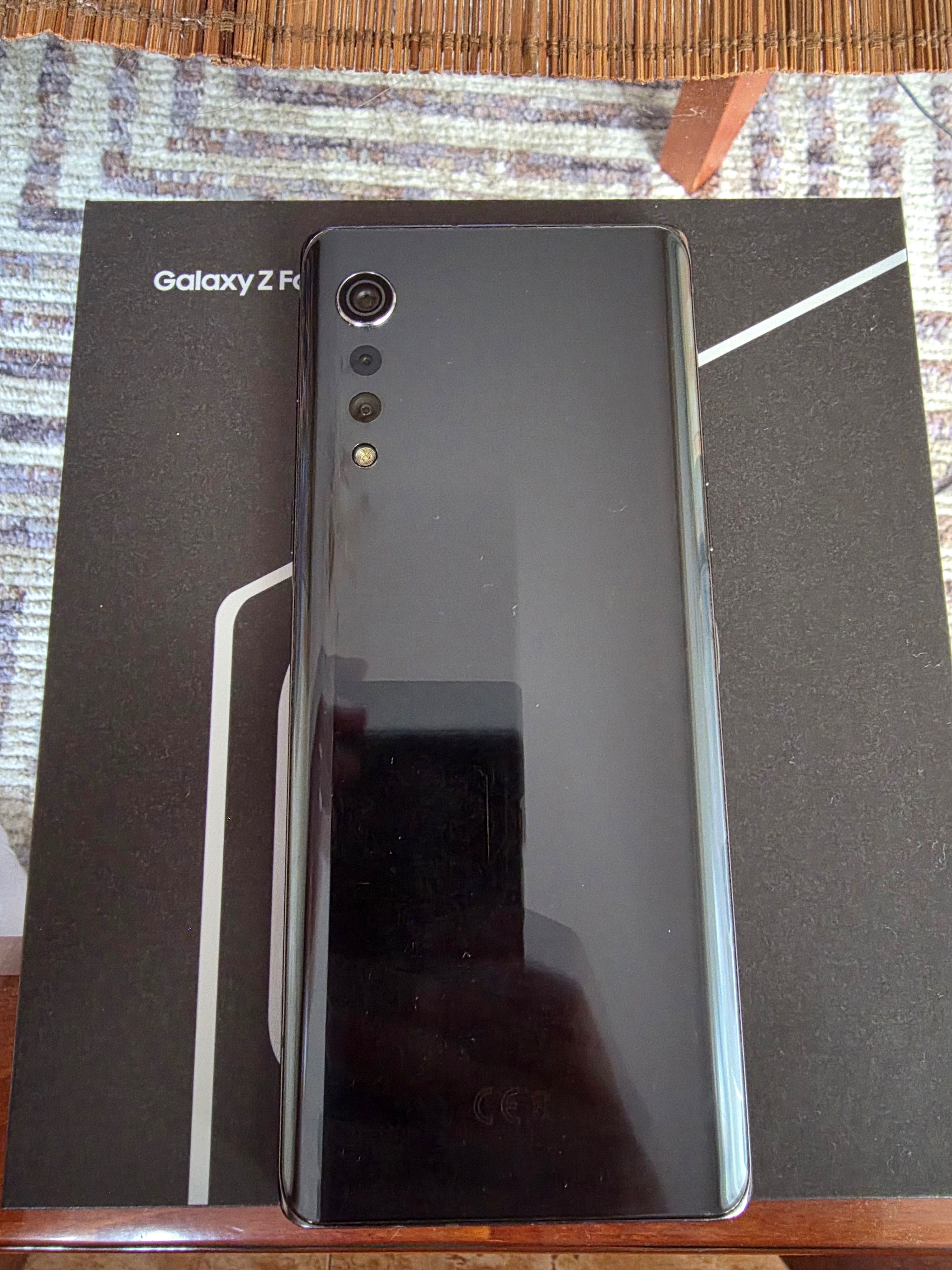 Продавам LG Velvet 5G