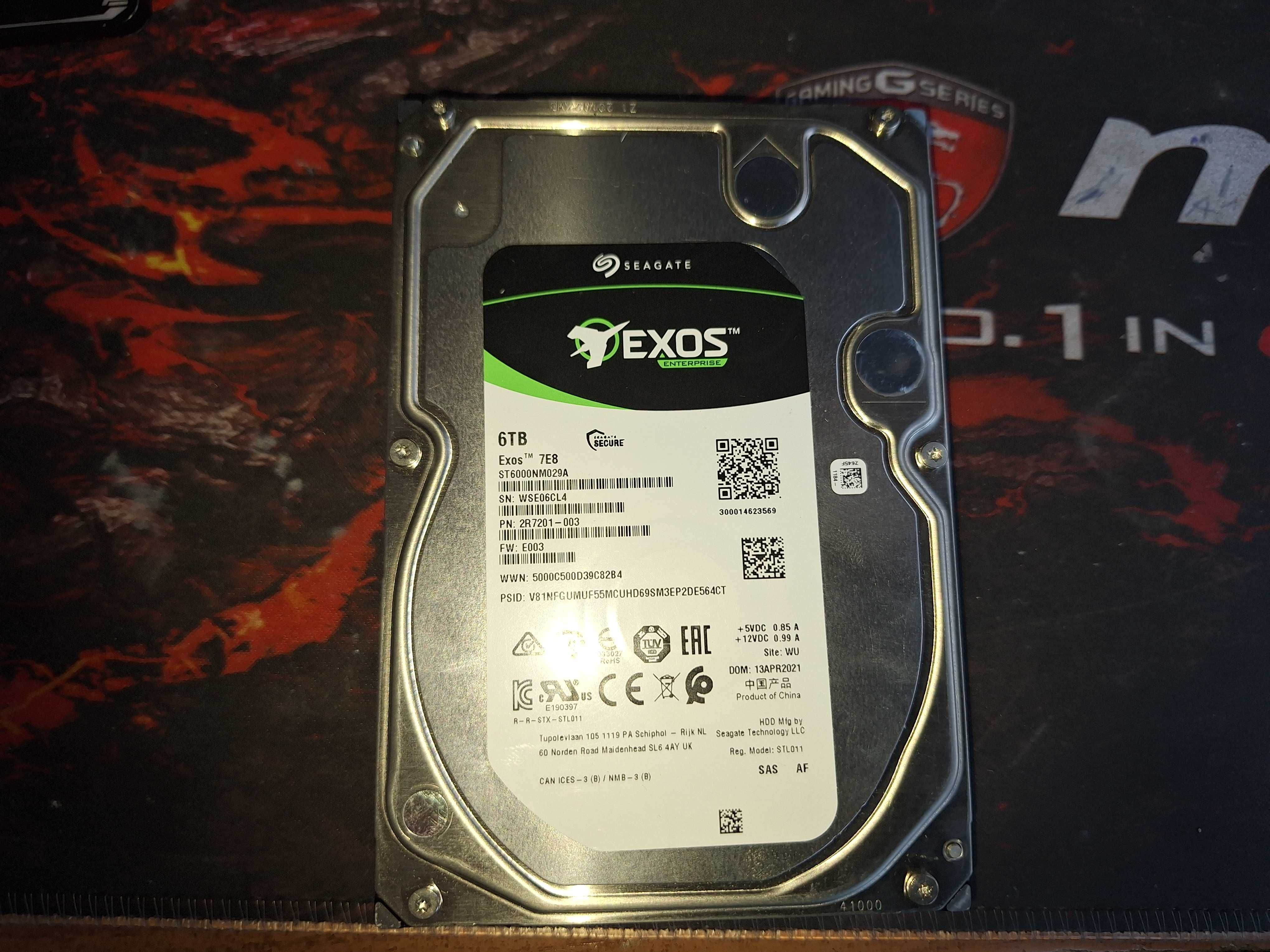 Seagate Exos HDD 6000гб  для сервера SAS почти новый
