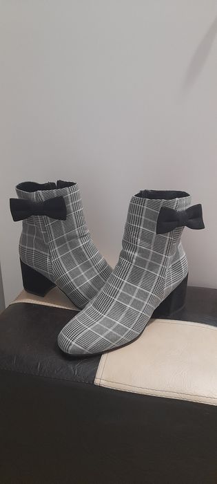 Botine dama cu toc