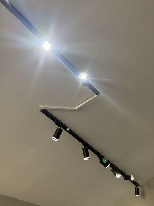Lampa 5 becuri model negru 2 bucati