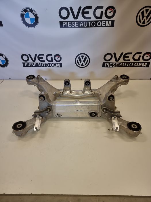 Punte spate BMW seria 5 G30 G31 4X4 Xdrive 540i LL / cod-6861201 OEM