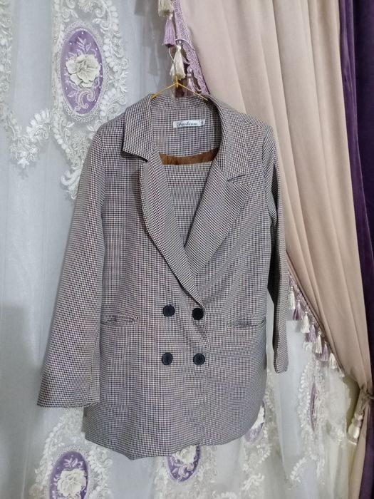 Kastym shiim trent rang modadan qolmidi pidjak qilib kiysa ham boladi