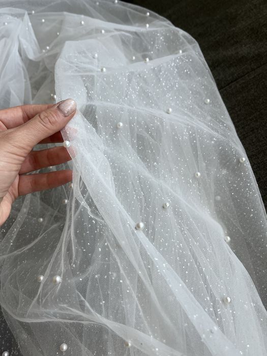 Бляскав булчински воал