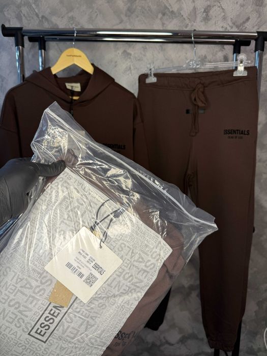 Trening/Compleu Essentials Fear Of God