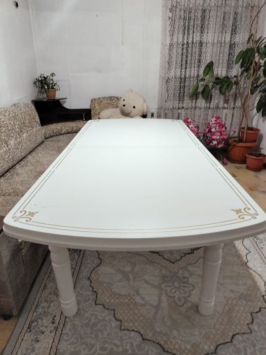 Продам стол 3метра ширина метра