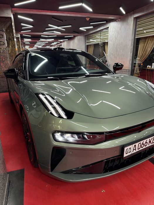 Zeekr 001 в наличии