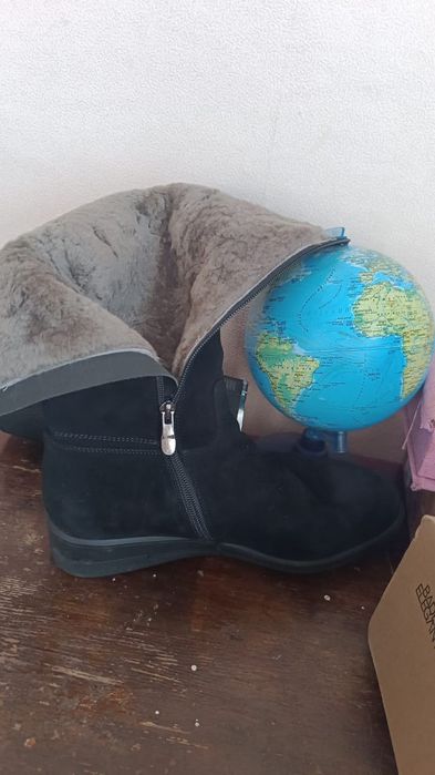 Продам сапоги женские