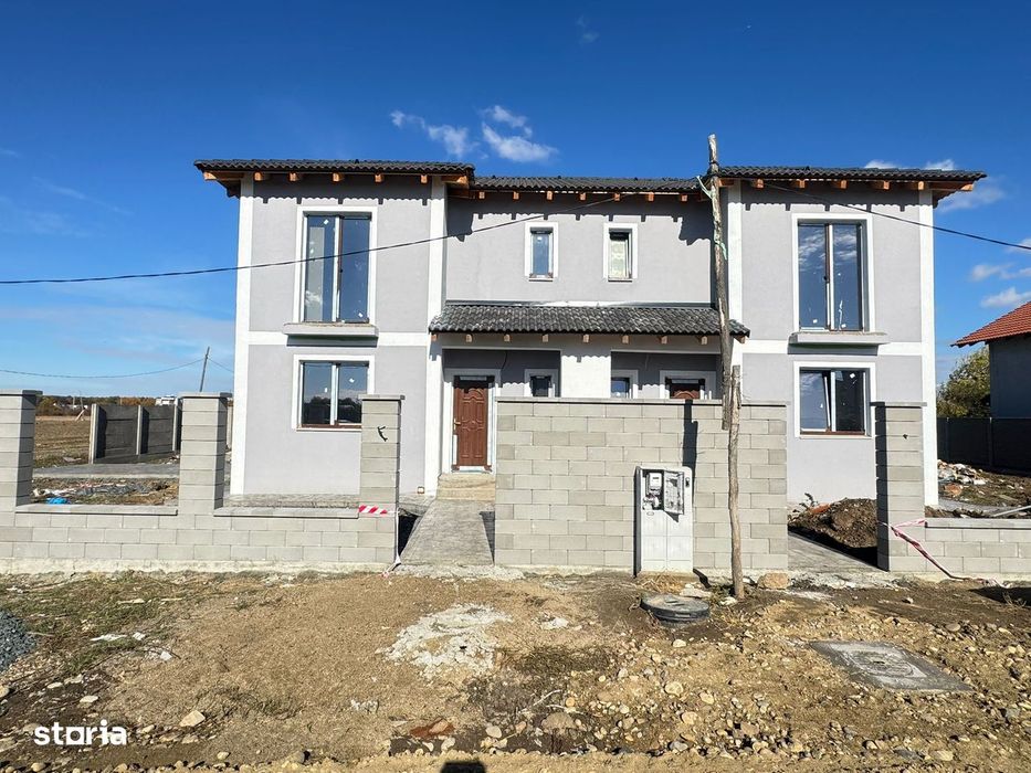 Duplex 4 camere | 2 băi | Toate utilitățile | Moșnița