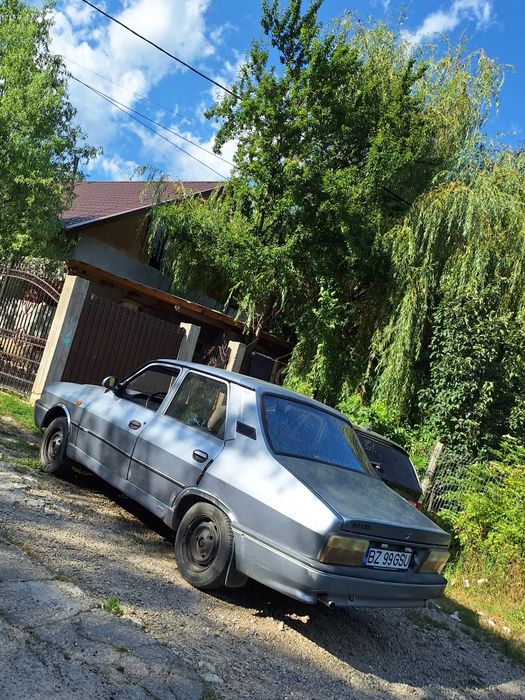 Vând schimb  Dacia 1310