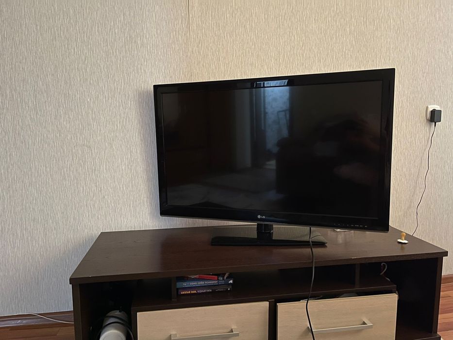 Продам телевизор