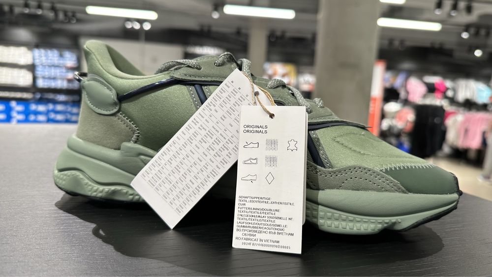 Adidas Ozweego Originali / Noi ( marimi 46 si 46.2/3 )