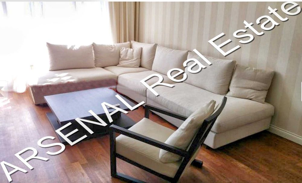 Дава се под наем Тристаен апартамент в София, Център - 130 кв.м за 1200 € - Снимка #4