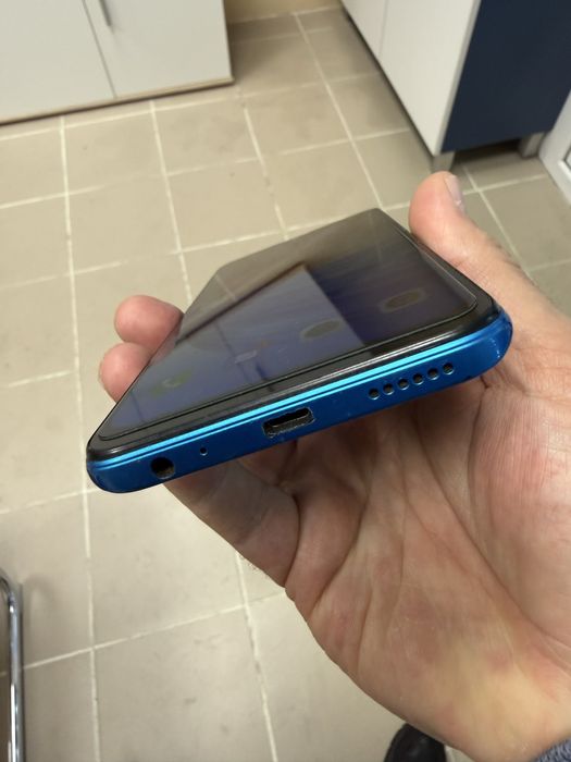 Infinix Smart 6 2/32gb - отличен