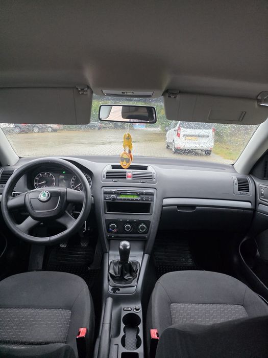 Skoda octavia 2  1.6mpi benzina  An 07.2011 proprietar