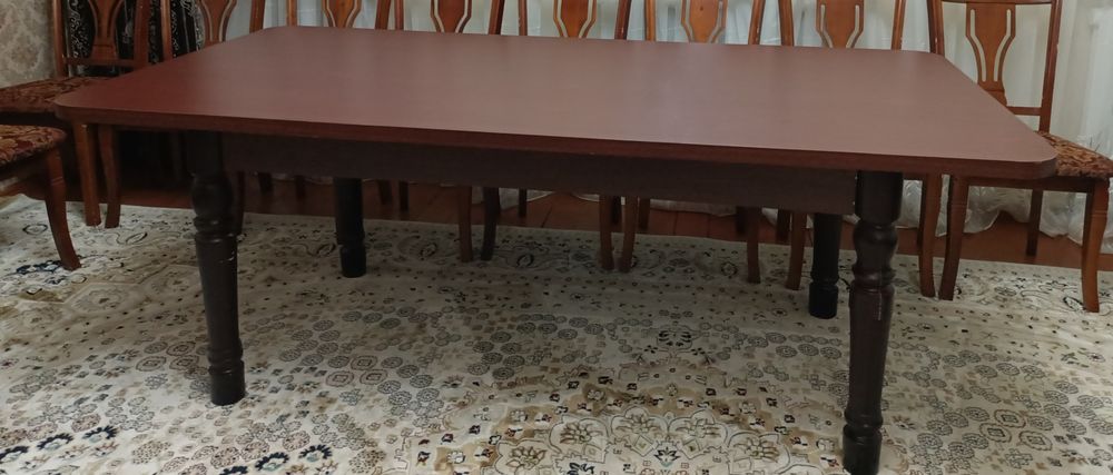 Стол для зала, обеденный