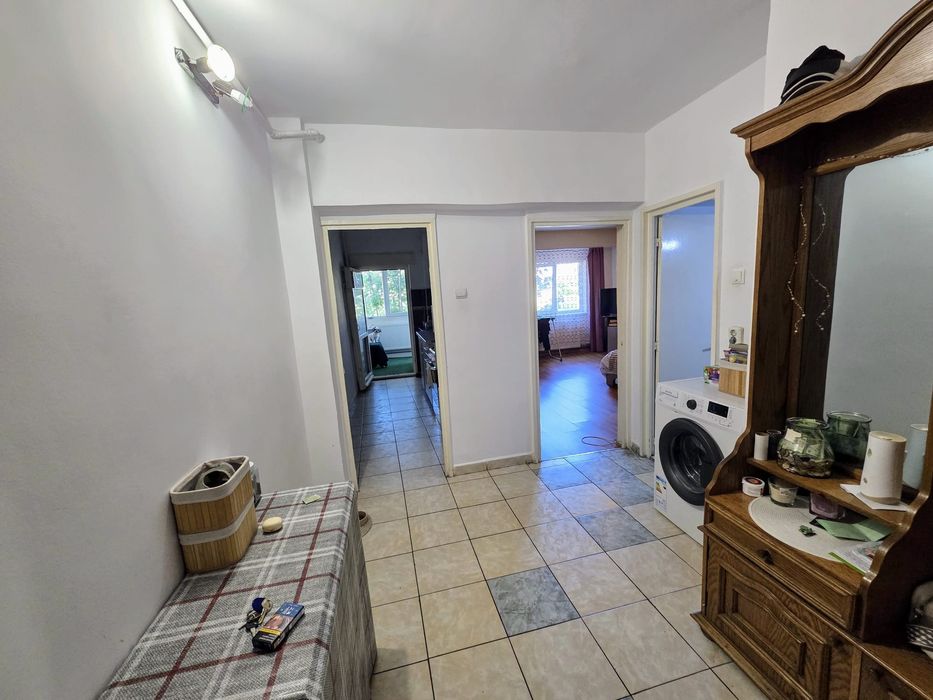 Apartament, decomandat, intermediar, Cart Zorilor !