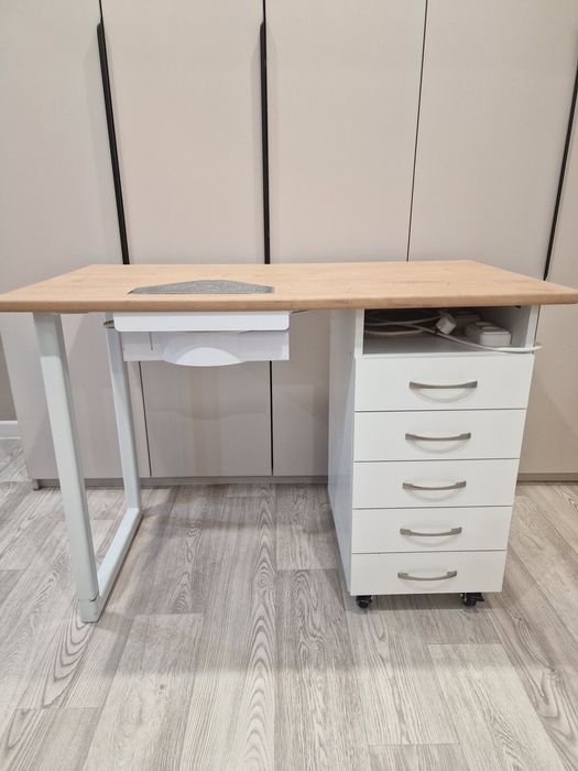 Мебель для салона красоты