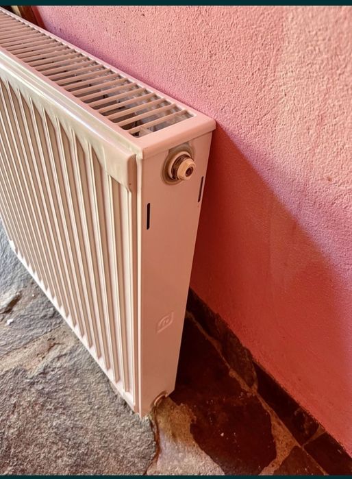 Vând calorifere 60×90...60×50 etc