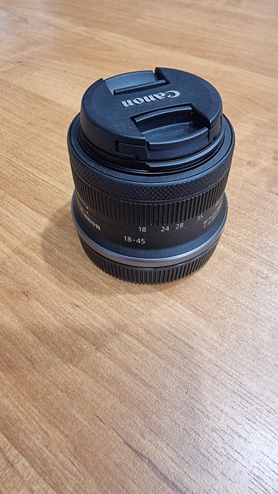 Объектив Canon RF-S 18-45 новый