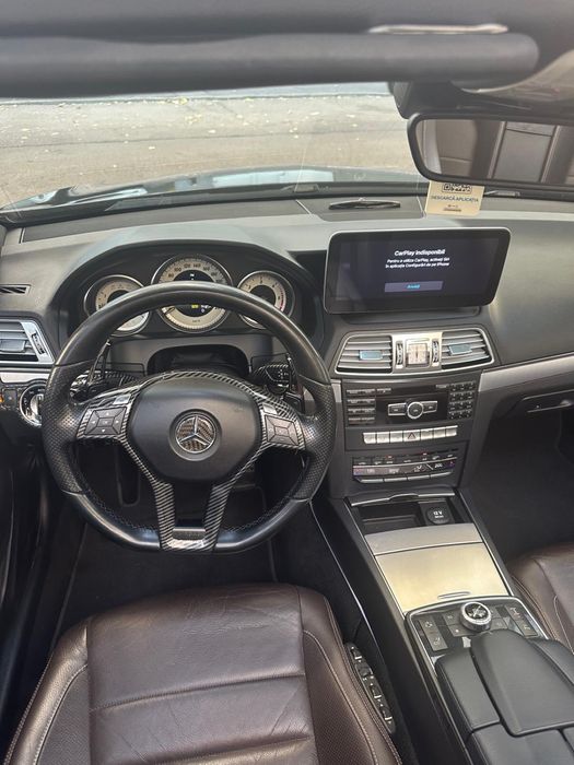 Mercedes E350 Cabrio decapotabila